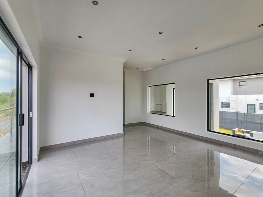To Let 5 Bedroom Property for Rent in Melodie North West